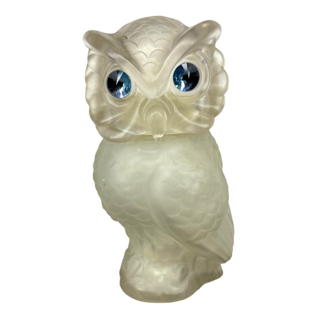 Avon Frosted Glass Snow Owl Bottle Sonnet Powder Sachet Blue Rhinestone Eyes